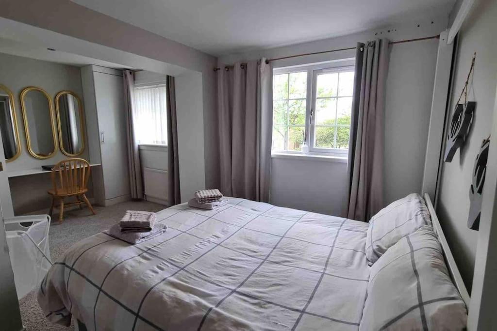 15 Min Drive To Airport 20 Min To Loch Lomond And City Center Old Kilpatrick Exteriér fotografie